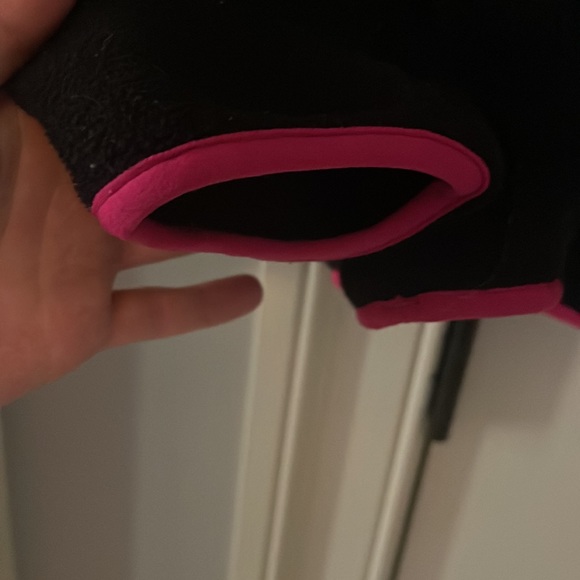 Black and pink fleece snap-t Patagonia - Picture 6 of 8